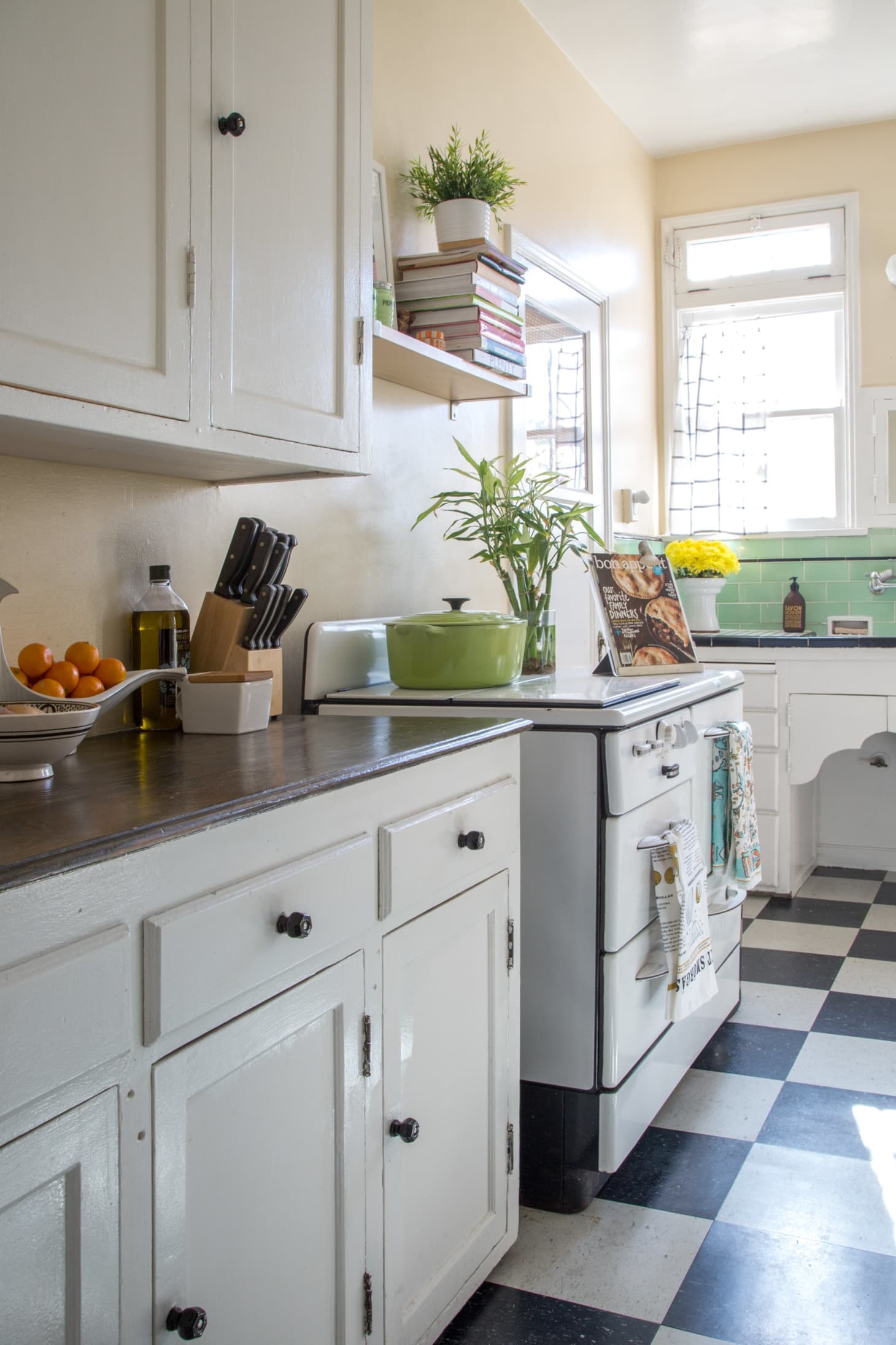 House Tour A Silver Lake Home With A View Apartment Therapy